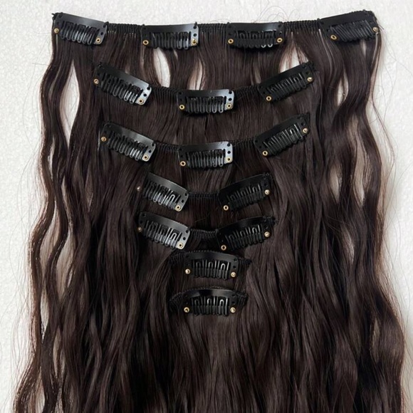 Clip In Hair Extensions ❤️ - Picture 2 of 3